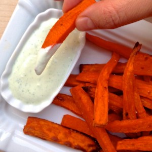 sweet potato fries, Süßkartoffel-Pommes, Batate, Pommes-Frites, Pommes